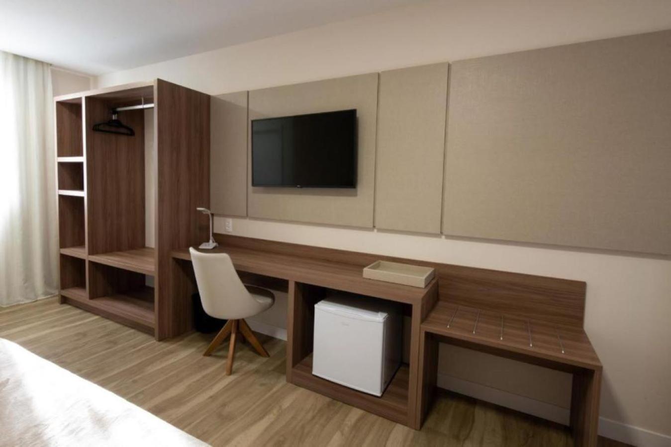 Lefel Hotel São Bento do Sul Rum bild