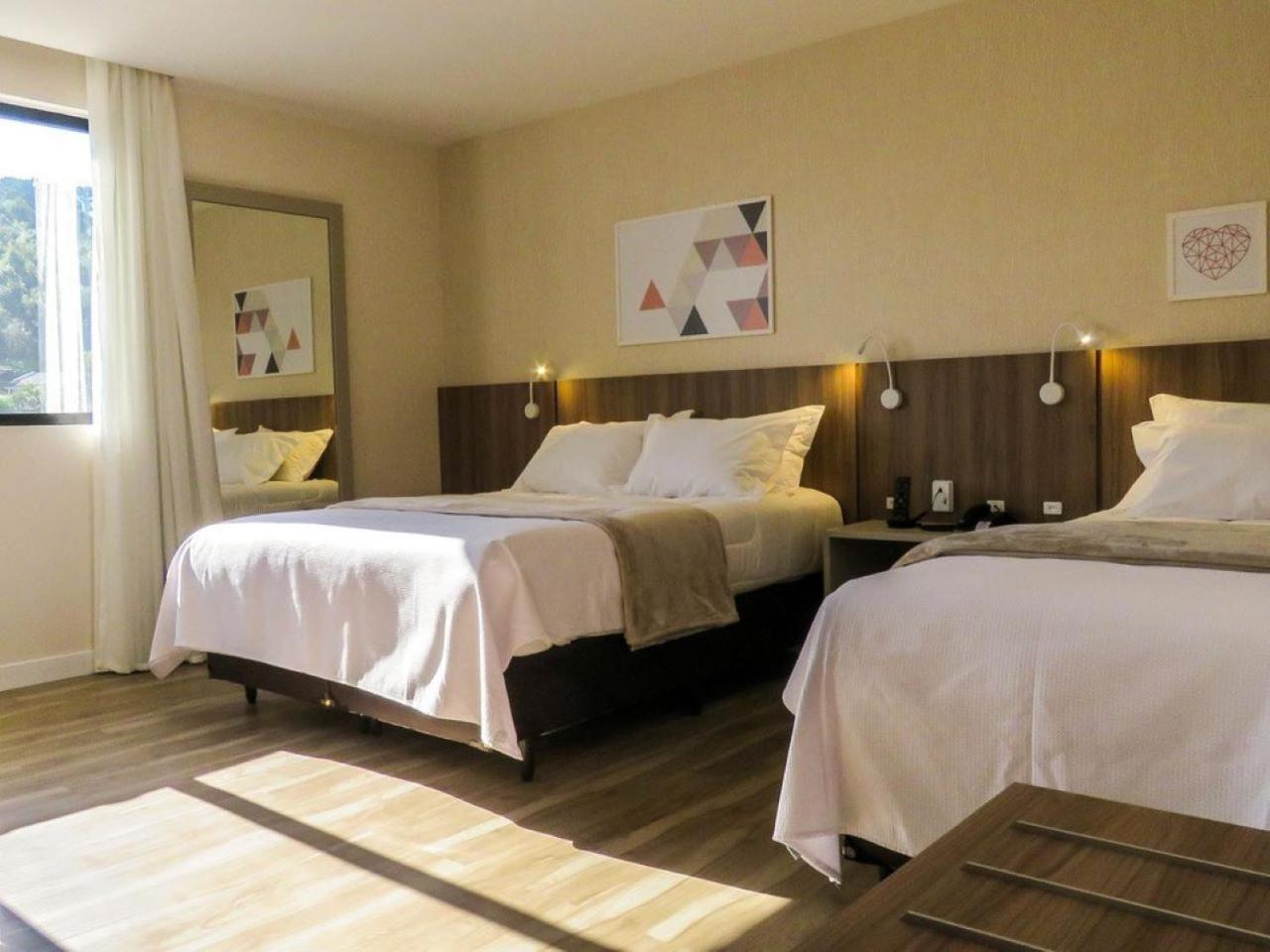 Lefel Hotel São Bento do Sul Rum bild